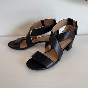 Naturalizer Black Heeled Sandals - Size 7 1/2